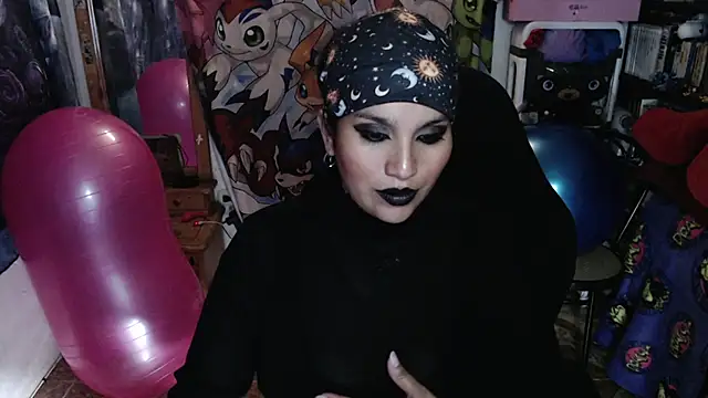 Snapshot of kureiji_hentaii chatting on 20, 5, 2026 kureiji hentaii online show from 20, 5, 2026