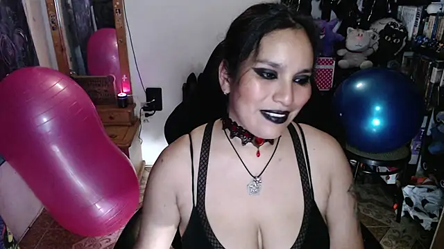 Snapshot of kureiji_hentaii chatting on 31, 5, 2026 kureiji hentaii online show from 31, 5, 2026