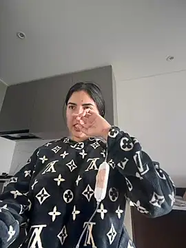 MarianaBenz online show from 17, 2, 2026