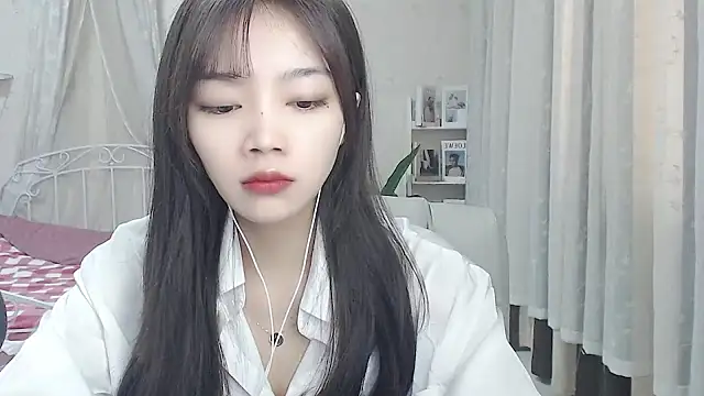 Snapshot of Jenny-Z chatting on 18, 1, 2026 Jenny-Z online show from 18, 1, 2026