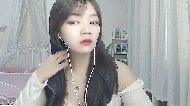 Snapshot of Jenny-Z chatting on 10, 2, 2026 Jenny-Z online show from 10, 2, 2026