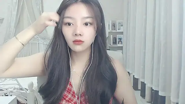 Snapshot of Jenny-Z chatting on 3, 4, 2026 Jenny-Z online show from 3, 4, 2026