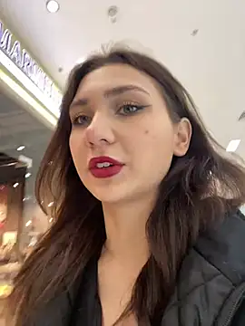 QuitieLia online show from 29, 12, 2024