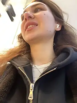 QuitieLia online show from 22, 3, 2026