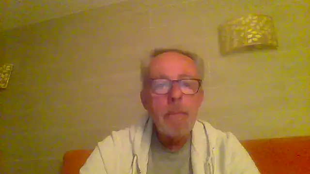 tuggy59 online show from 13, 4, 2026