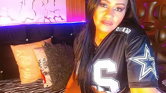 Snapshot of black_ambar chatting on 18, 1, 2026 black ambar online show from 18, 1, 2026