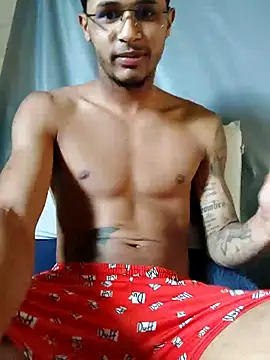 Snapshot of cirilopaupqueno chatting on 29, 9, 2025 cirilopaupqueno online show from 29, 9, 2025