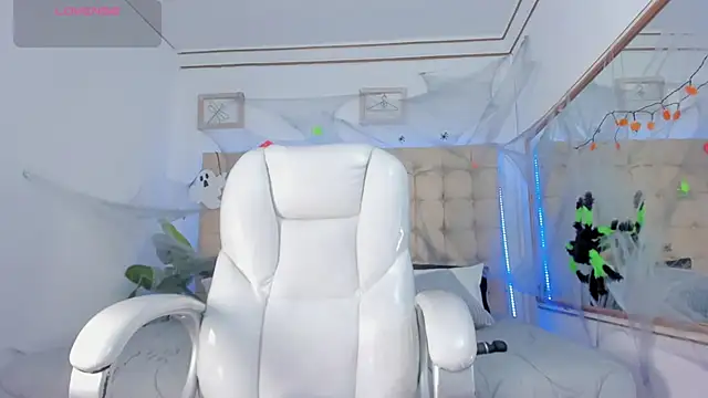 Alex cute77 online show from 28, 10, 2025