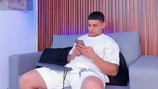 Alex cute77 online show from 16, 3, 2026