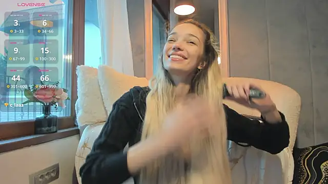 Sassy Teen online show from 29, 9, 2025