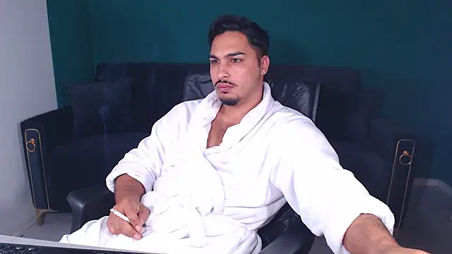 Snapshot of ZenoBaro1 chatting on 23, 1, 2025 ZenoBaro1 online show from 23, 1, 2025