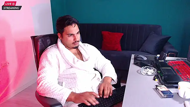 Snapshot of ZenoBaro1 chatting on 7, 2, 2025 ZenoBaro1 online show from 7, 2, 2025