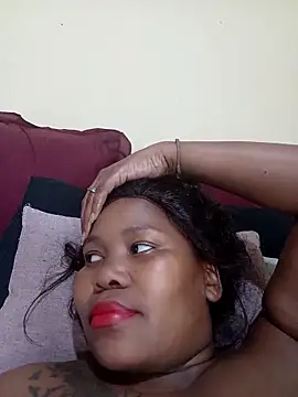 Real1SweetQueen online show from 13, 2, 2025