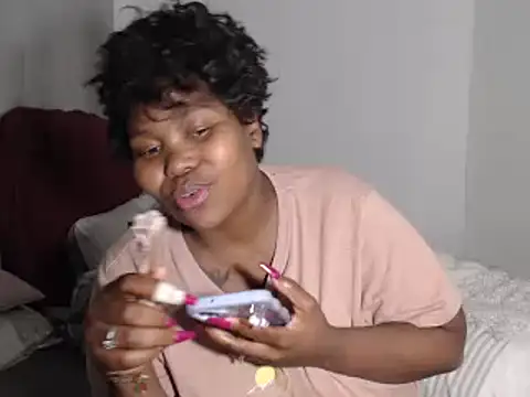 Real1SweetQueen online show from 4, 10, 2025