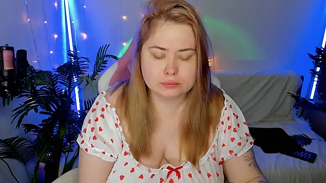 Akemi BBW online show from 22, 1, 2025