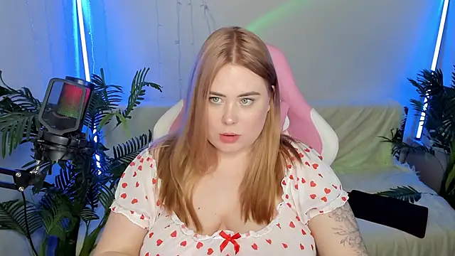 Akemi BBW online show from 31, 1, 2025