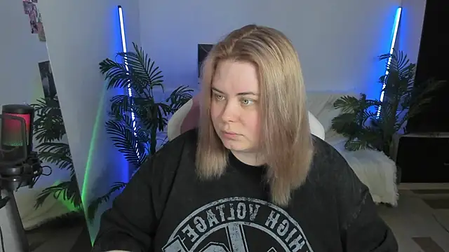 Akemi BBW online show from 28, 2, 2025