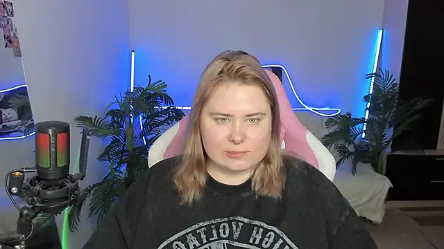 Akemi BBW online show from 14, 3, 2025