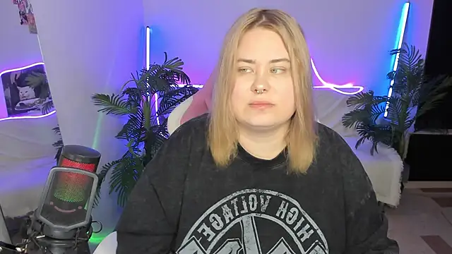 Akemi BBW online show from 15, 3, 2025