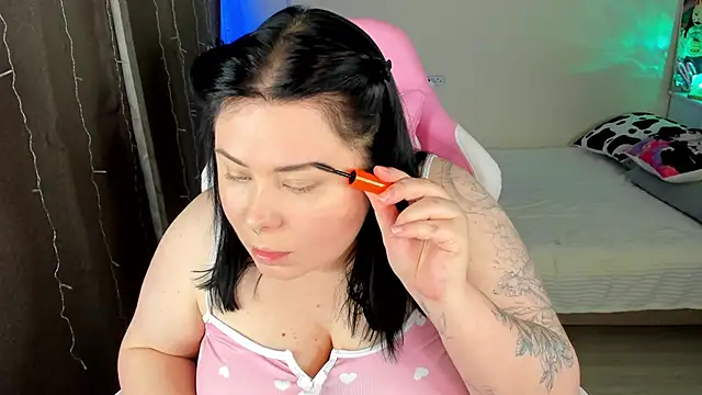 Akemi BBW online show from 30, 10, 2025