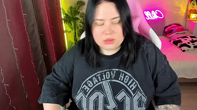 Akemi BBW online show from 6, 11, 2025