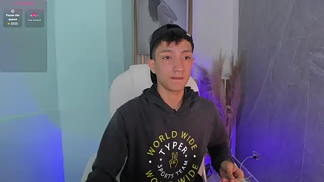 DereckCooperr online show from 6, 4, 2026