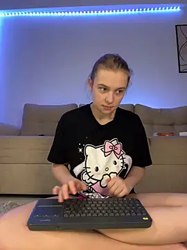 Snapshot of freiiaflower chatting on 21, 2, 2025 freiiaflower online show from 21, 2, 2025