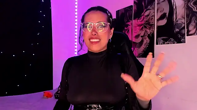 Snapshot of willow_poisson chatting on 4, 12, 2024 willow poisson online show from 4, 12, 2024
