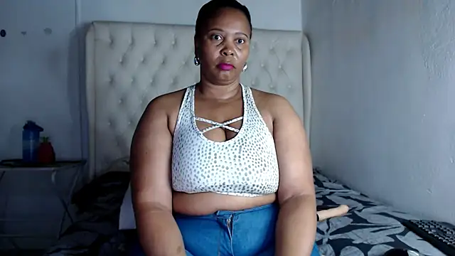 PlatnumBoobsX online show from 9, 11, 2025