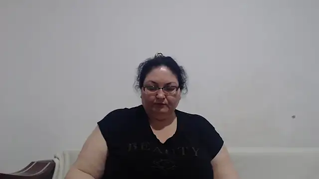 Snapshot of Nykyxo chatting on 17, 5, 2026 Nykyxo online show from 17, 5, 2026