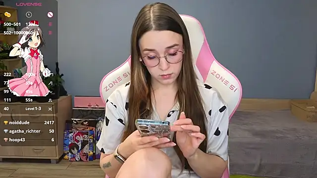 Sweet frosti online show from 6, 1, 2025