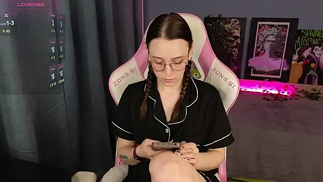 Sweet frosti online show from 30, 3, 2026