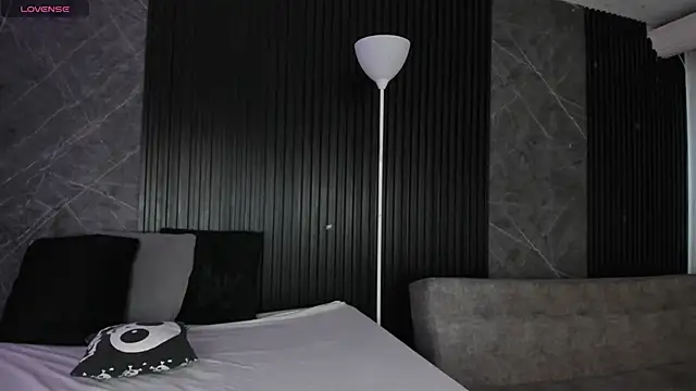 AdammClark1 online show from 6, 11, 2025