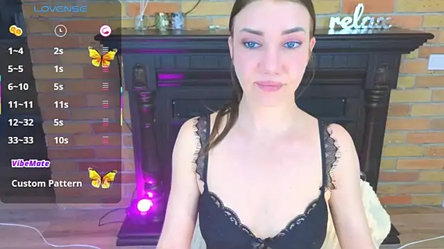 Snapshot of AlexaStoun chatting on 4, 3, 2026 AlexaStoun online show from 4, 3, 2026