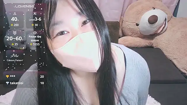 yuinyan3150 online show from 27, 2, 2026