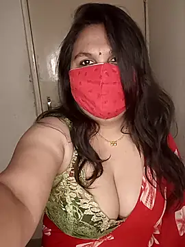 Snapshot of Love-priya chatting on 12, 1, 2025 Love-priya online show from 12, 1, 2025