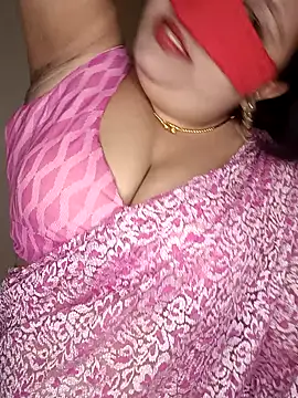 Snapshot of Love-priya chatting on 21, 1, 2025 Love-priya online show from 21, 1, 2025