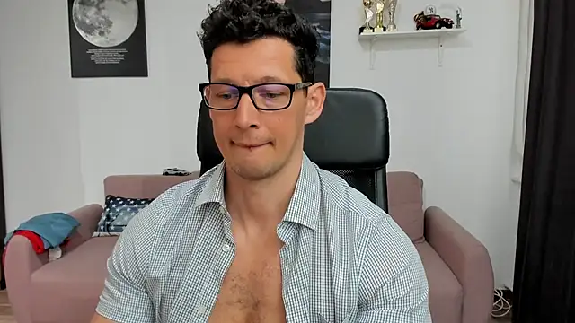 BrutusK08 online show from 6, 3, 2025