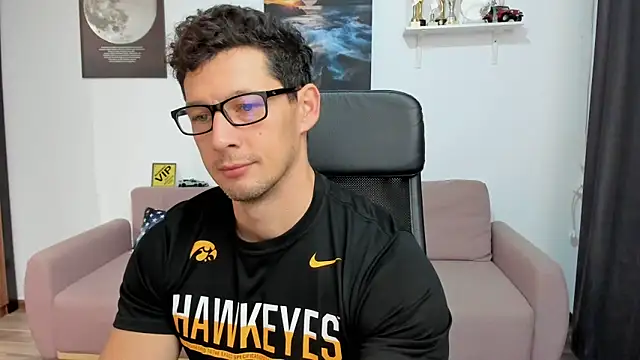 BrutusK08 online show from 18, 11, 2025