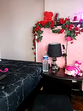 Snapshot of Lia_Roxx chatting on 5, 3, 2025 Lia Roxx online show from 5, 3, 2025