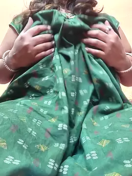 CUTE SOPHIA- online show from 22, 12, 2024