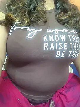 CUTE SOPHIA- online show from 21, 2, 2025