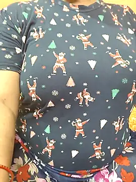 CUTE SOPHIA- online show from 7, 10, 2025