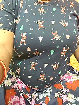 CUTE SOPHIA- online show from 11, 11, 2025