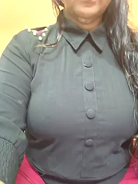 Snapshot of CUTE_SOPHIA- chatting on 1, 7, 2026 CUTE SOPHIA- online show from 1, 7, 2026