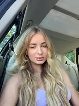 EvieEvans online show from 10, 7, 2026