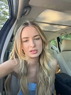 EvieEvans online show from 12, 7, 2026