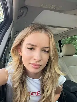 EvieEvans online show from 19, 7, 2026