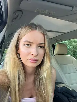 EvieEvans online show from 5, 8, 2026