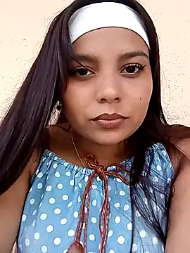 Snapshot of stefanie010 chatting on 8, 1, 2025 stefanie010 online show from 8, 1, 2025